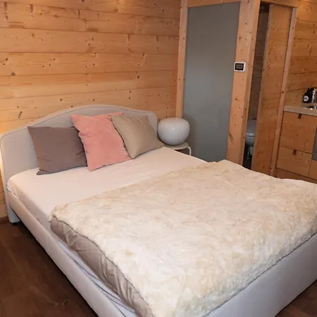 Kleines Romantisches Chalet In Der Semmering-Rax Region *
