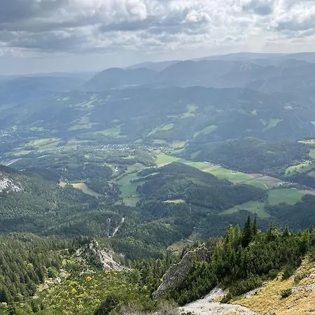 Kleines Romantisches Chalet In Der Semmering-Rax Region Prázdninový dům Neunkirchen